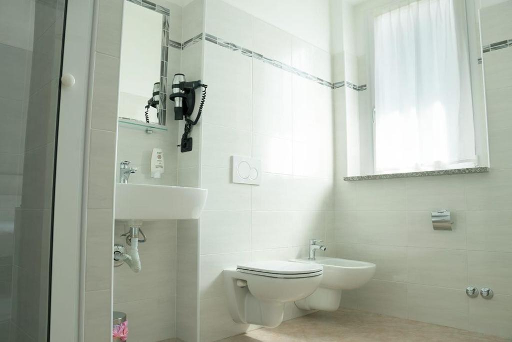 Hotel Pone Sesto San Giovanni Extérieur photo